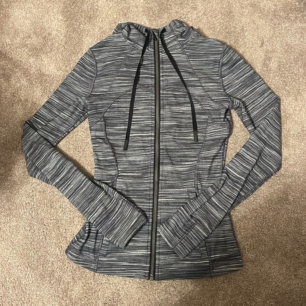 Lululemon Hooded Define Jacket Nulu Fabric